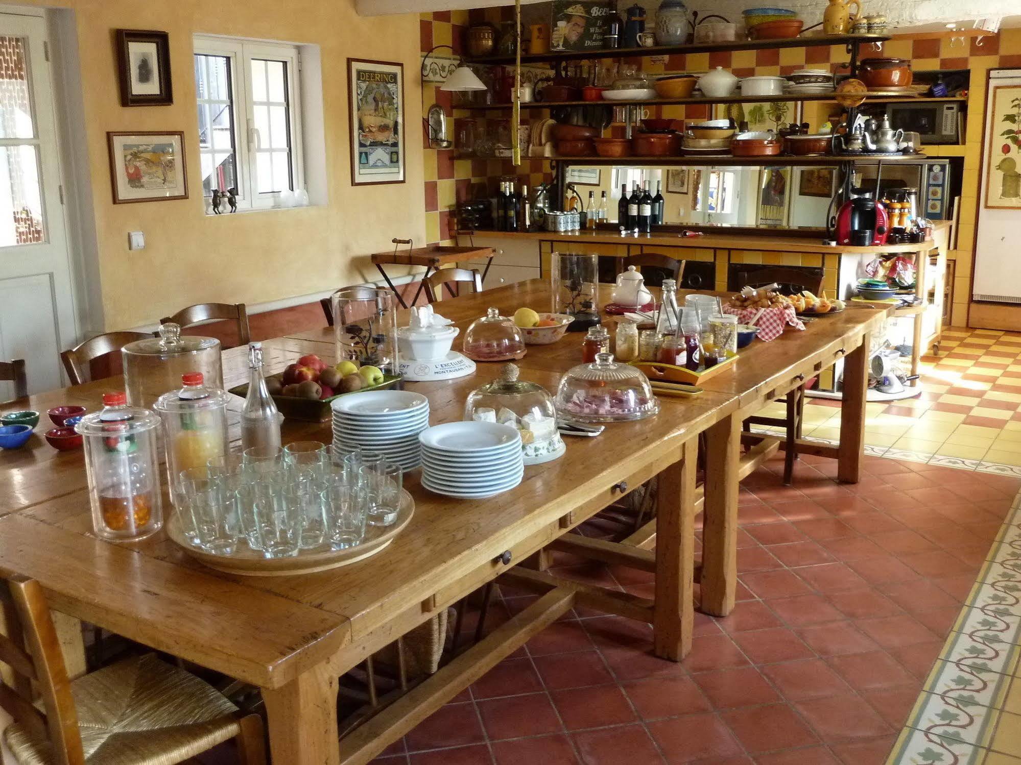 Une Campagne En Provence Bras Экстерьер фото
